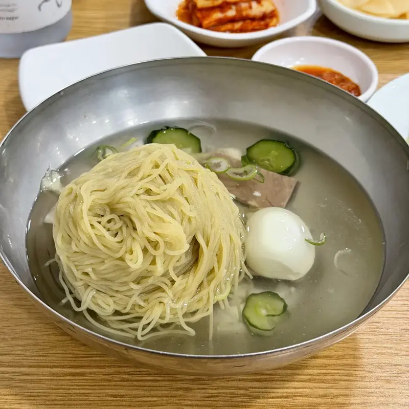 냉면 대표 사진